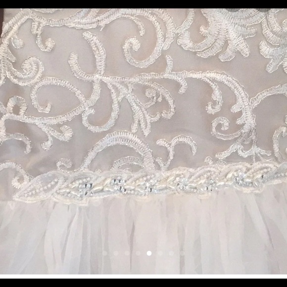 Beautiful Girls off white/cream size 5 dress - Picture 7 of 7